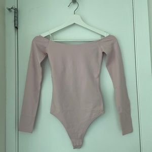 Contour Off-Shoulder Longsleeve Bodysuit